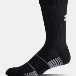 Under Armour Team Crew Socks: 1270242 Socks/Belts