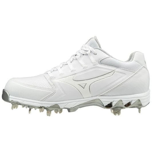 Mizuno 9-Spike Swift 6 Low Women's Metal Softball Cleat: 320588 4 Mizuno 9-Spike Swift 6 Low Women's Metal Softball Cleat: 320588